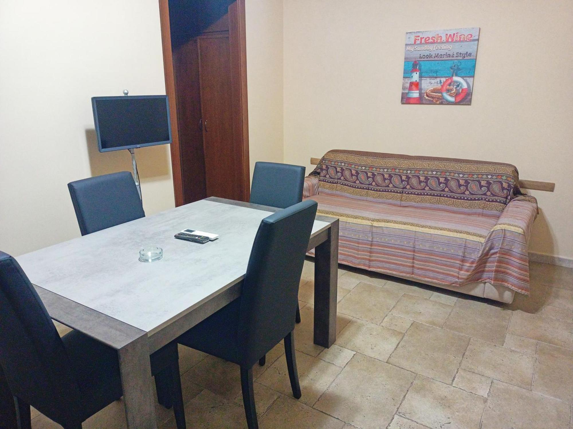 B&B Di Angela Scotellaro Palmariggi Εξωτερικό φωτογραφία